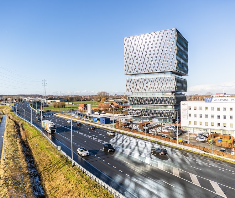 Bureaux haut de gamme à louer dans la tour Westwing
