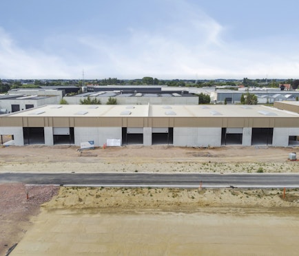 Unités PME récemment construites à vendre à Tielt