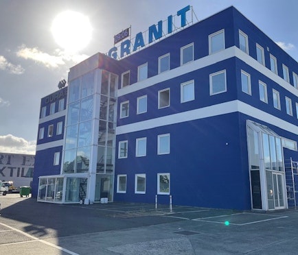 Kantoren (180 - 398 m²) vlakbij E40 te Drongen