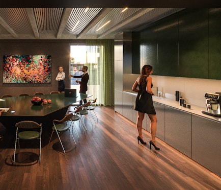 KANTOREN op UITSTEKENDE ZICHTLOCATIE vanaf 621m² tot 3.718m².