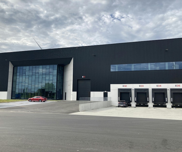 KMO-units (8.190 m² - 14.624 m²) te huur in Evergem