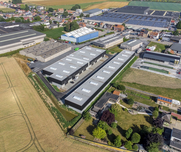 Nieuwbouw KMO-units van ca. 180 m² in project Saturnus
