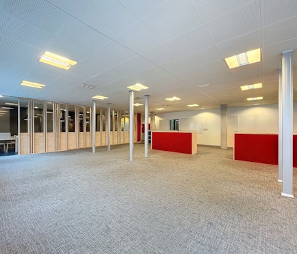 Kantoren (314 m² - 638 m²) te huur in Gent