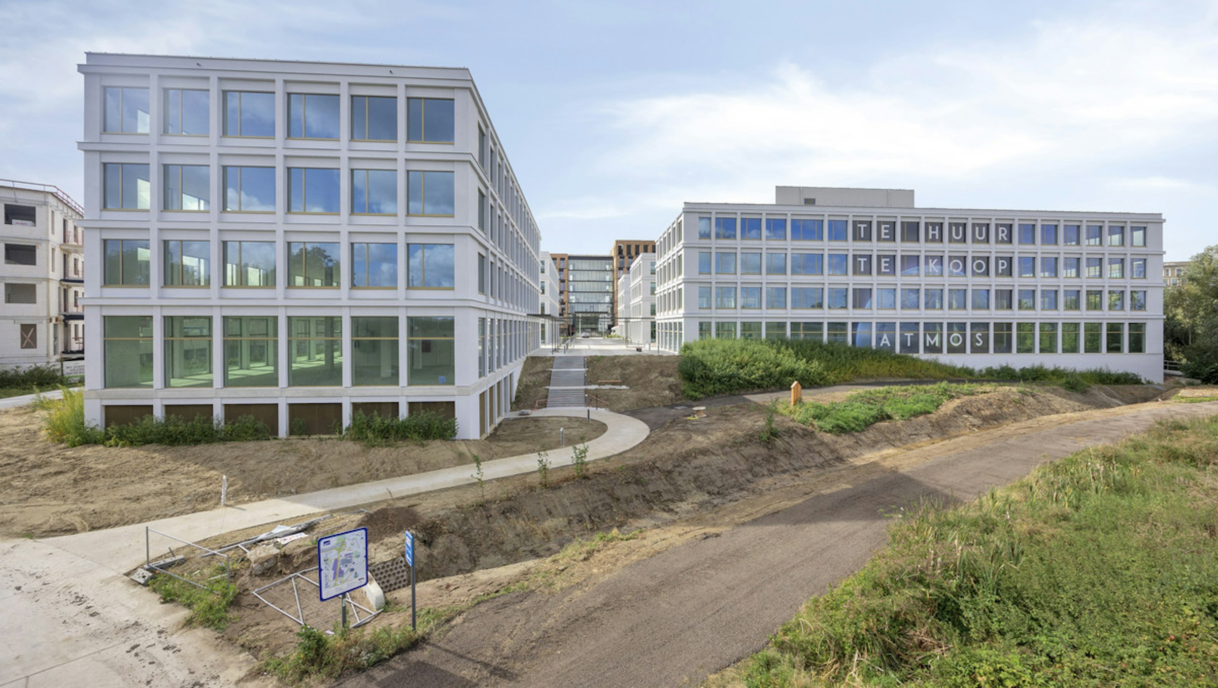 Nieuwbouw kantoren (2.578 m² - 3.844 m²) te koop in Gent